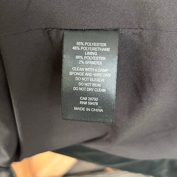 Rachel Zoe Faux Leather 90s Blazer Cinched Sleeves Size Small - Picture 8 of 11